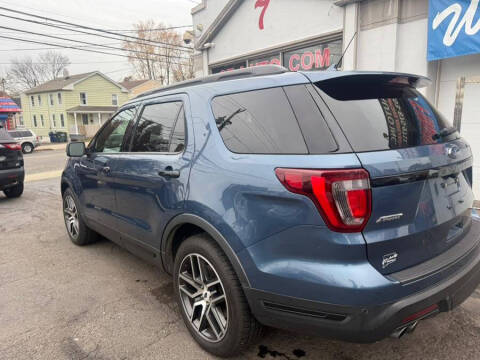 2019 Ford Explorer Sport