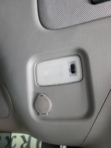 2007 Toyota Sienna XLE 7-Passenger