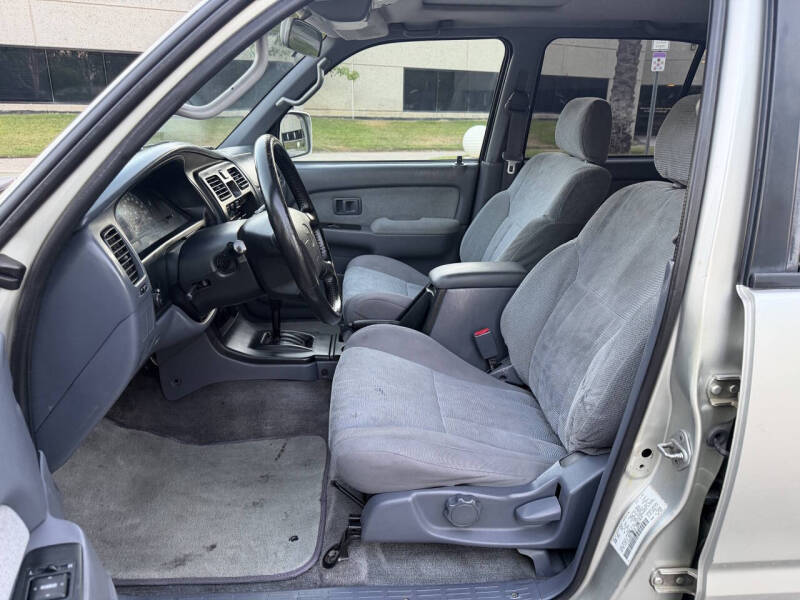 2000 Toyota 4Runner SR5