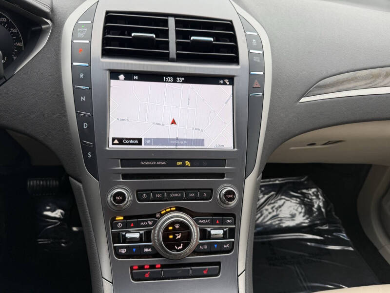 2017 Lincoln MKZ Select