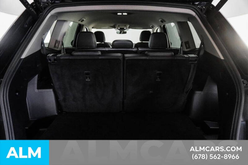 2025 Volkswagen Atlas SE