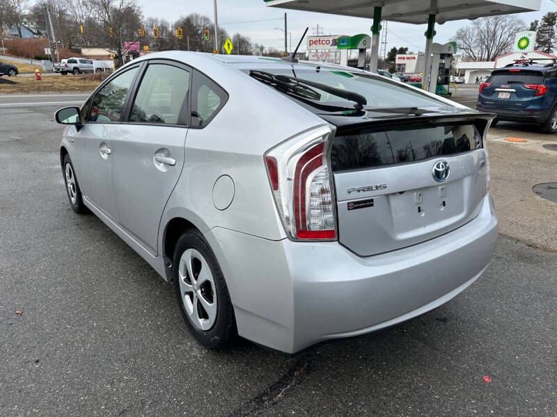 2013 Toyota Prius Three