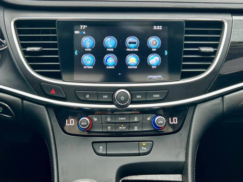 2017 Buick LaCrosse Essence