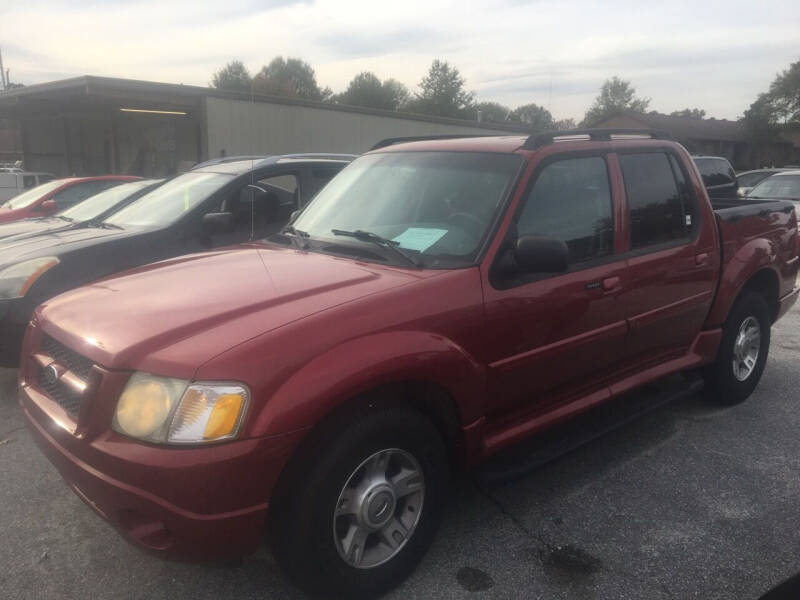 2004 Ford Explorer Sport Trac for sale at Carolina Car Co INC in Greenwood SC