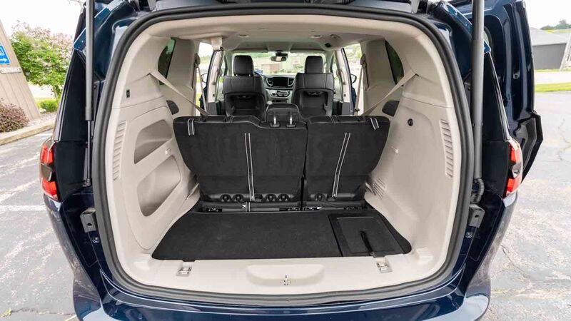 2024 Chrysler Pacifica Touring L