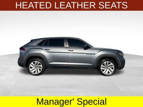 2022 Volkswagen Atlas Cross Sport SE 4Motion