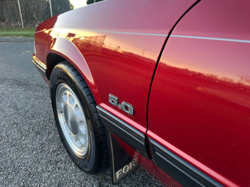 1990 Ford Mustang LX 5.0
