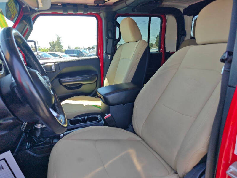 2020 Jeep Gladiator Sport S