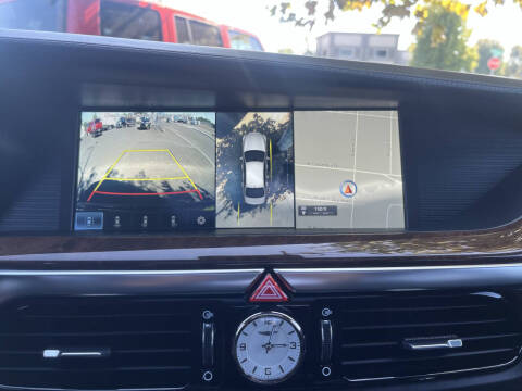 2018 Genesis G90 3.3T Premium