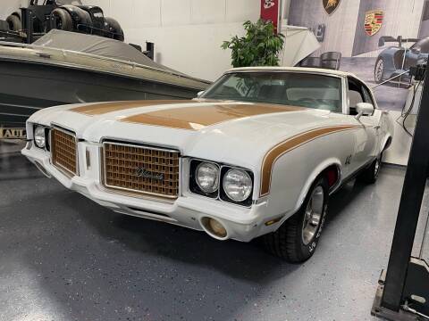 1970 Oldsmobile Cutlass for sale at Luxury Auto Finder in Batavia IL