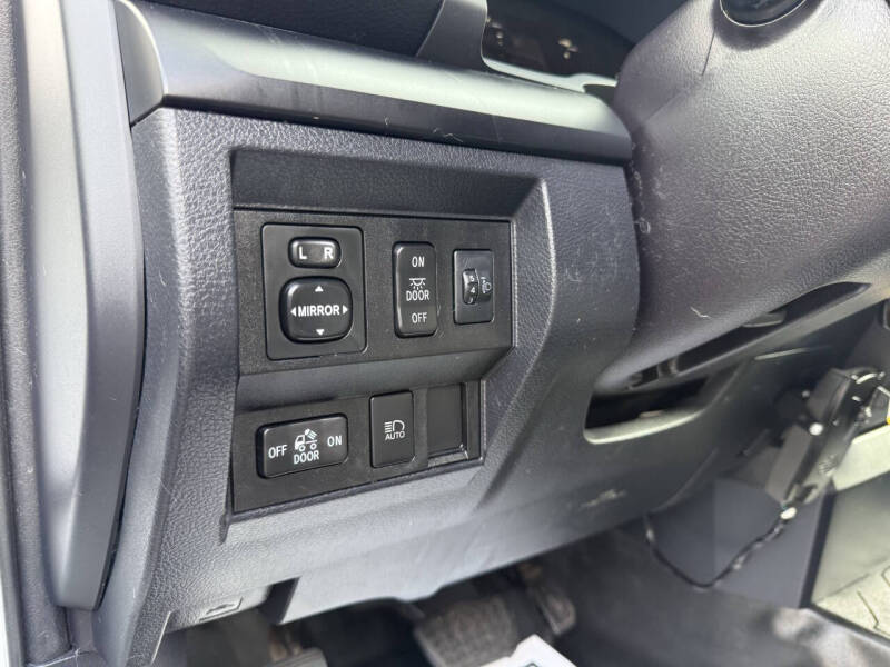 2019 Toyota Tundra SR