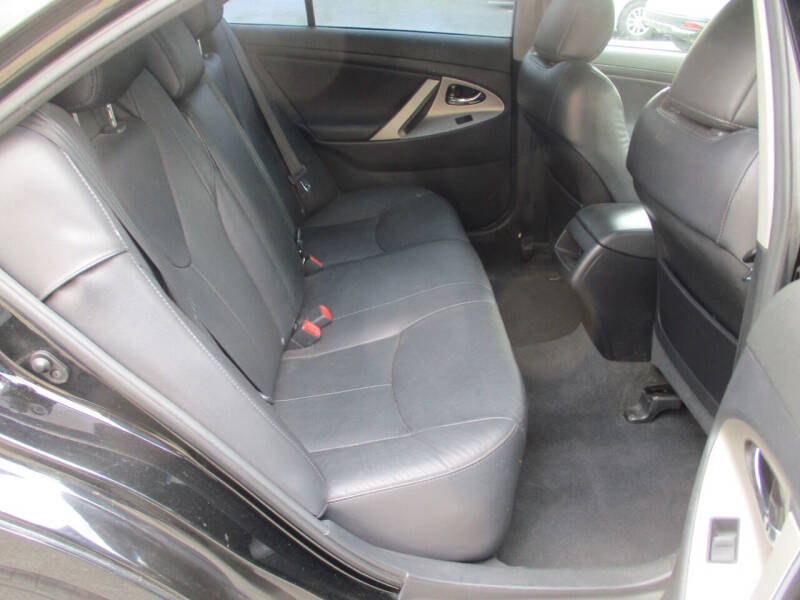 2009 Toyota Camry LE
