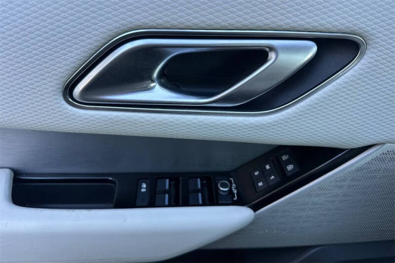 2021 Land Rover Range Rover Velar P250 R-Dynamic S