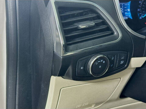 2019 Ford Edge Titanium