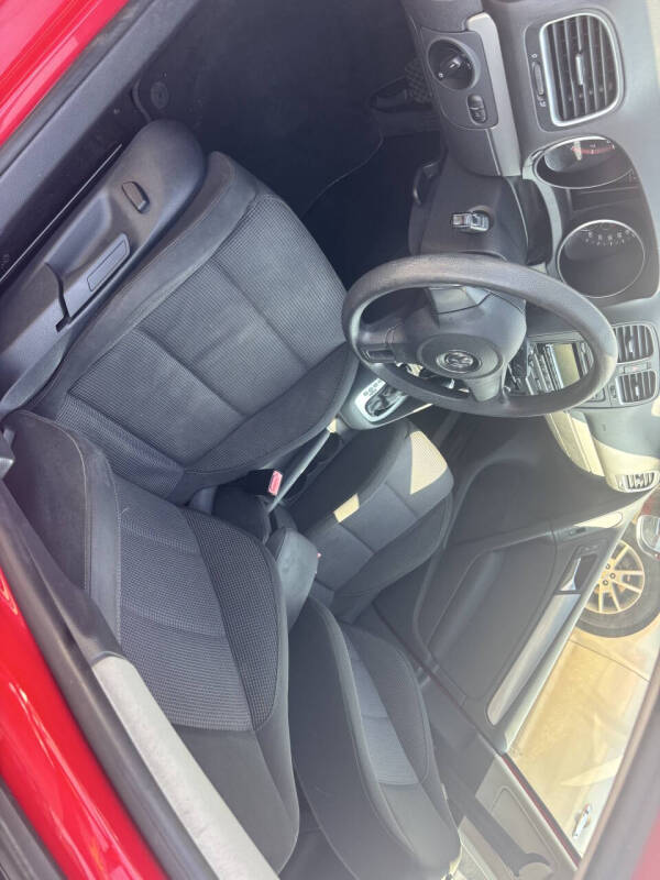 2013 Volkswagen Golf 2.5L PZEV