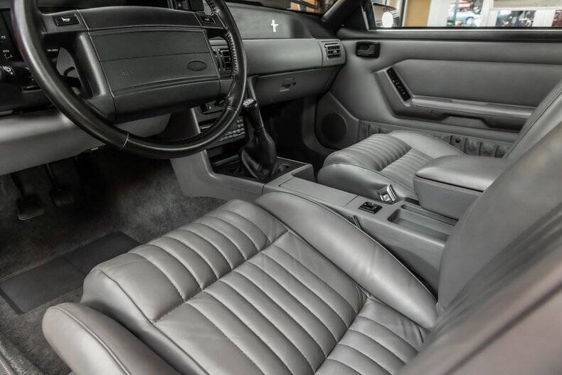 1993 Ford Mustang SVT Cobra