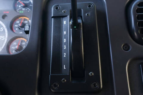 2016 Freightliner M2 106