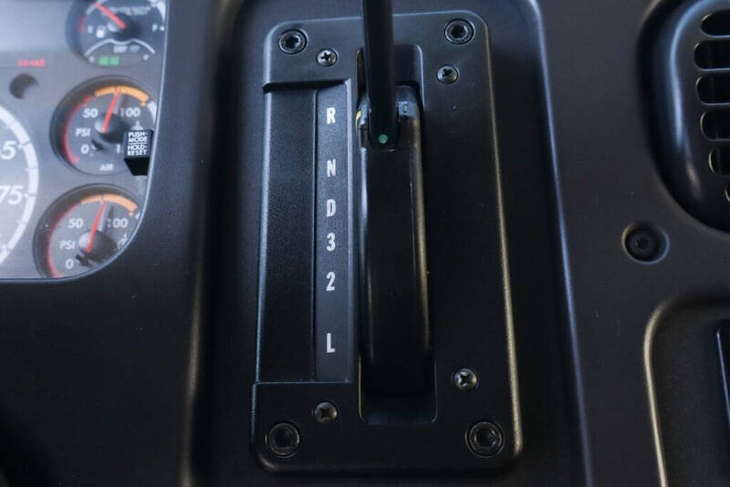 2016 Freightliner M2 106