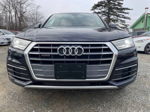 2019 Audi Q5 quattro Premium 45 TFSI