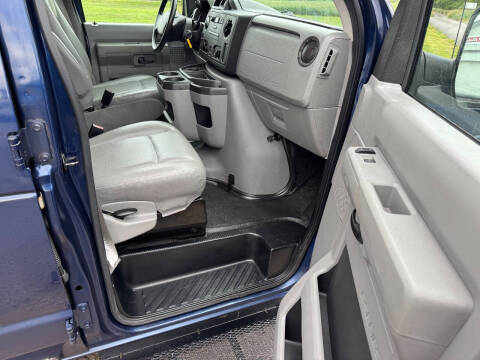 2011 Ford E-Series E-250