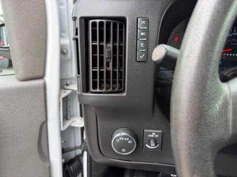 2021 Chevrolet Express 2500
