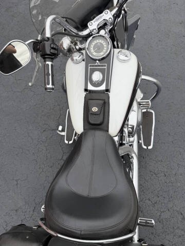 2006 Harley-Davidson Softail Deluxe