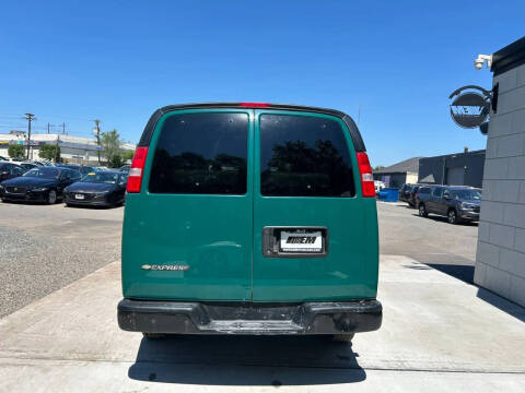 2019 Chevrolet Express LS 3500