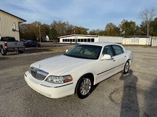 2011 Lincoln Town Car Signature Limited