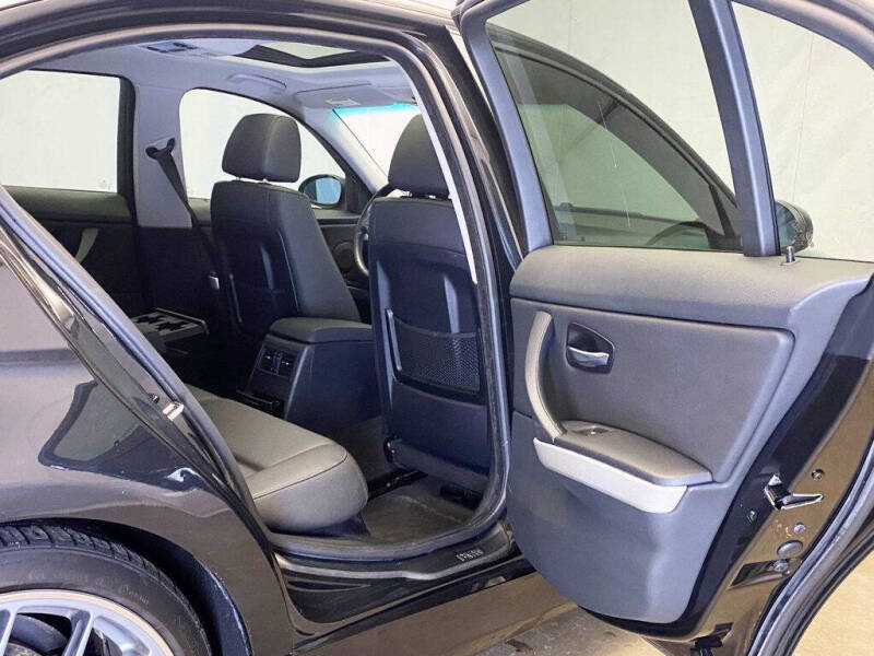 2006 BMW 3 Series 325xi