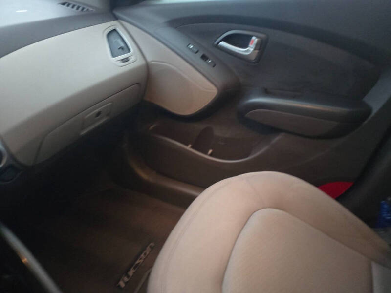 2012 Hyundai Tucson GL