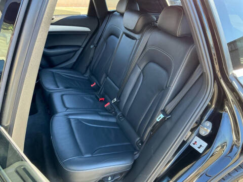 2015 Audi SQ5 3.0T quattro Prestige