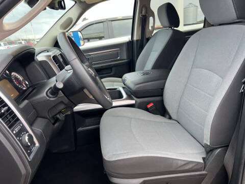 2023 RAM 1500 Classic SLT