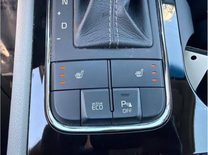 2016 Kia Sedona