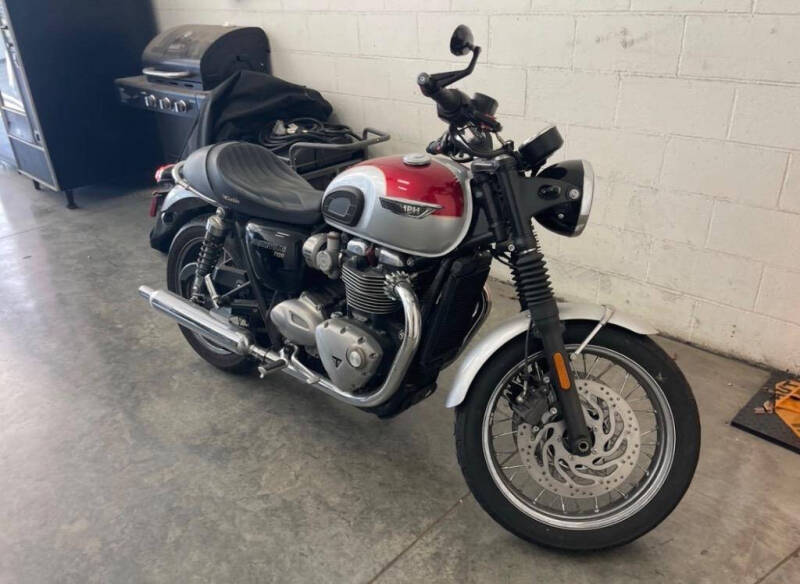 2016 Triumph Bonneville