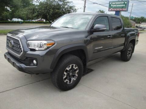 2019 Toyota Tacoma for sale at Columbus Car Company LLC in Columbus OH
