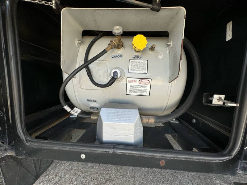 2013 Tiffin Allegro Breeze 32br Diesel, Sleeps 6