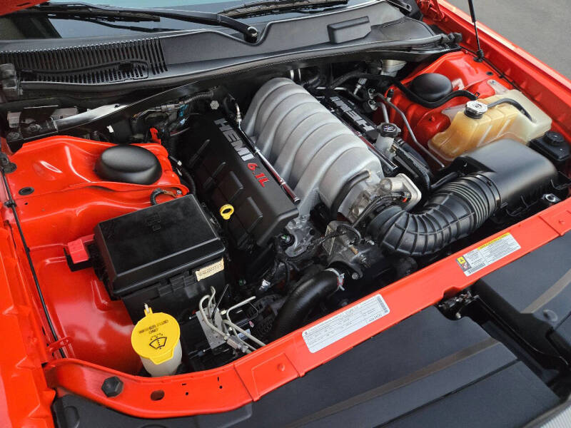2008 Dodge Challenger SRT8