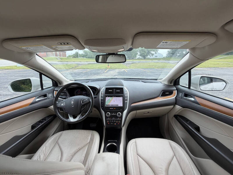 2019 Lincoln MKC Select