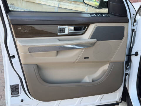 2012 Land Rover Range Rover Sport HSE LUX