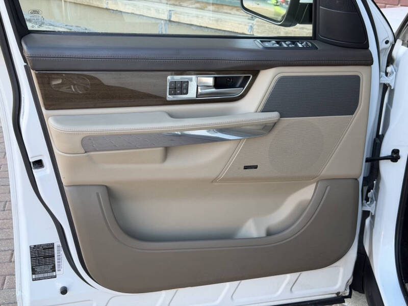 2012 Land Rover Range Rover Sport HSE LUX