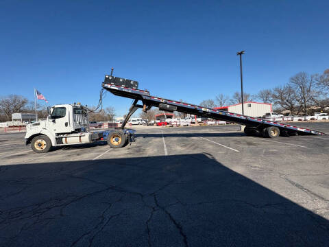 2017 Freightliner M2 112