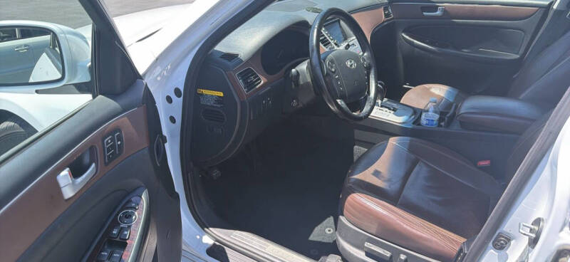 2014 Hyundai Genesis 3.8L