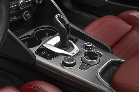 2022 Alfa Romeo Giulia Veloce