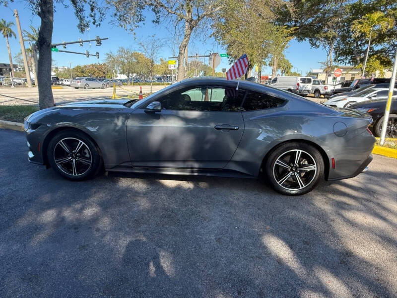 2025 Ford Mustang EcoBoost Premium