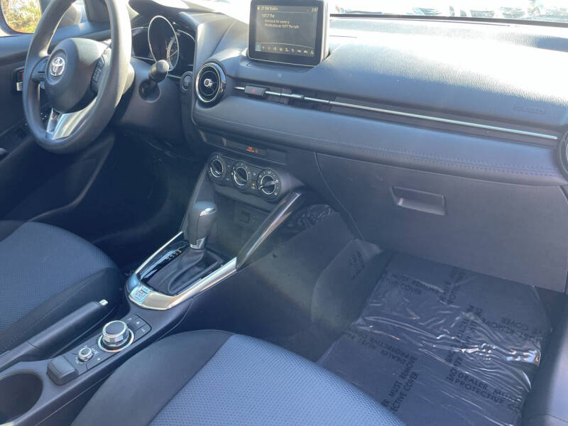 2017 Toyota Yaris iA