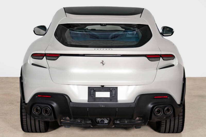 2025 Ferrari Purosangue