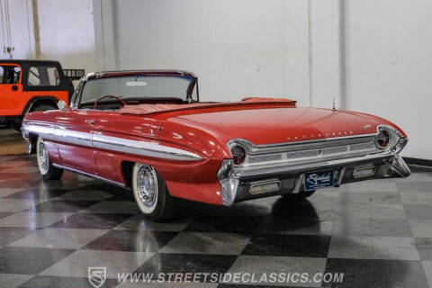 1961 Oldsmobile Starfire