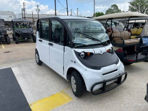2023 GEM e4 Electric LSV