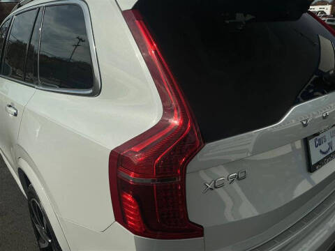 2019 Volvo XC90 T6 Momentum