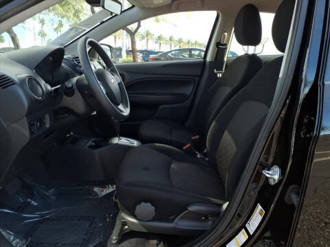 2024 Mitsubishi Mirage ES